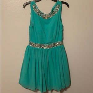Homecoming dress fits great at the waist